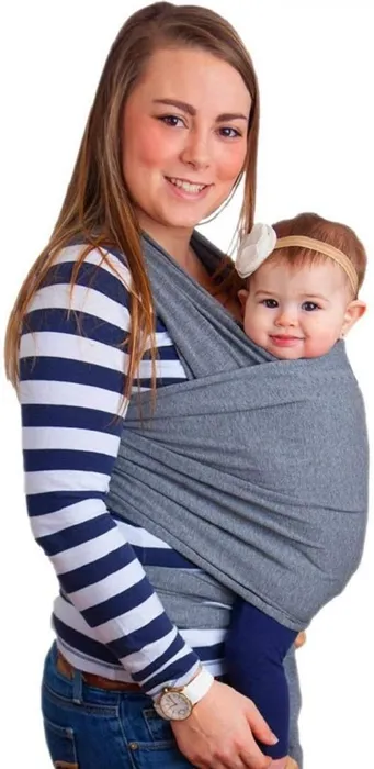 Wrap sling de algodão cinza com bebê